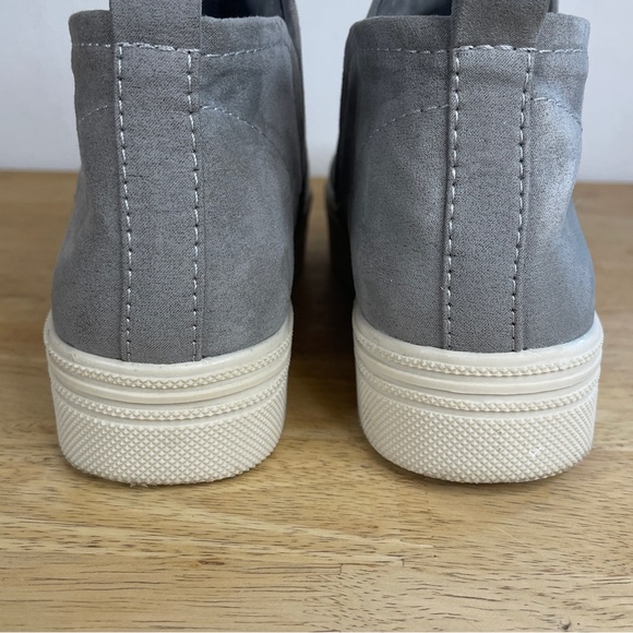 Dolce Vita Tate Gray Suede Platform Slip On Chunky Sneakers Size 8.5 - Picture 10 of 16